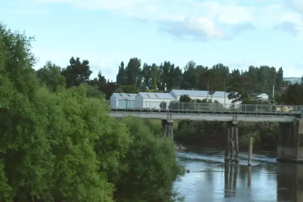 Waihou River in Te Aroha 01